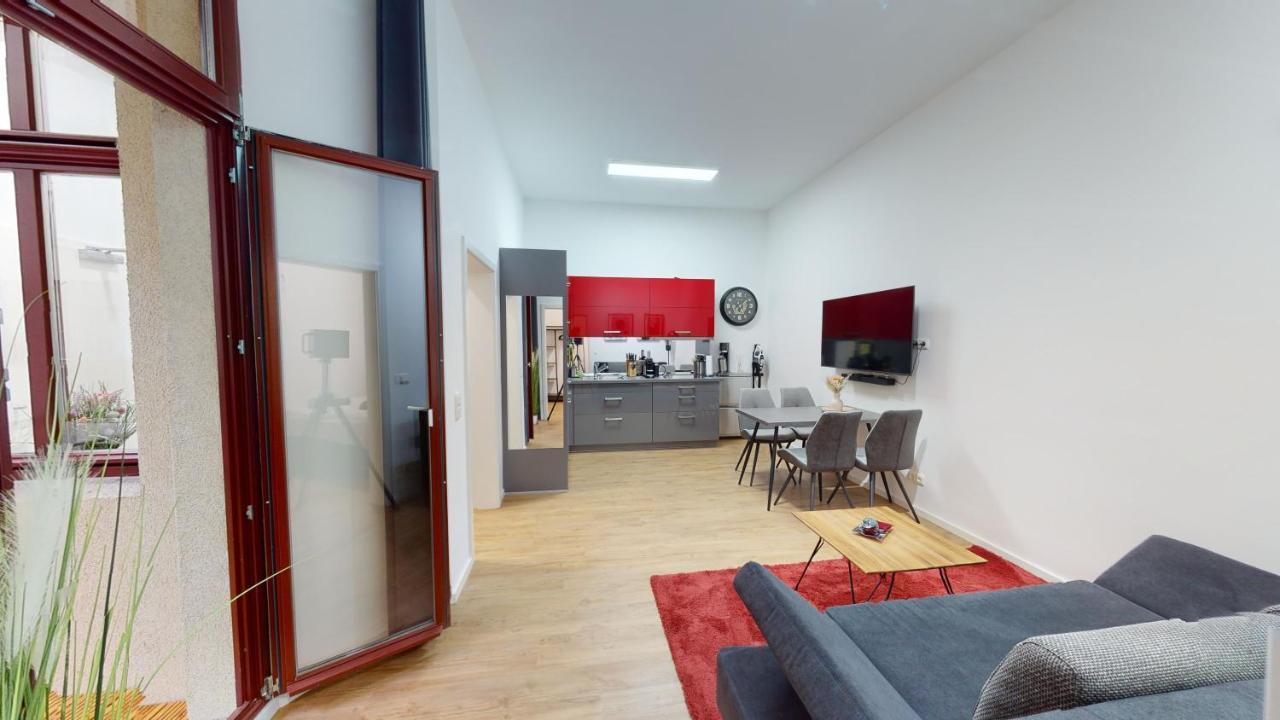 Sweethome - Luxus Pur - Grosse Kueche, Wifi Magdeburg Exteriör bild